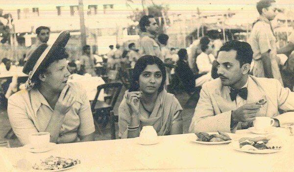 Tajbibi and Alwaez Abualy with a British lady at a sundowner in Dar es Salaam, late 1940s or early 1950s